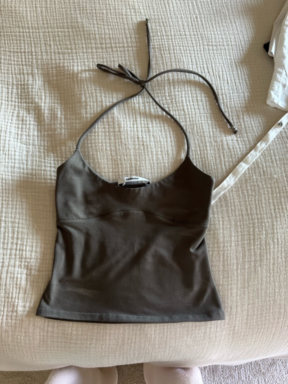 Tank air Spill Halter Women's Top - Picture 4 of 5